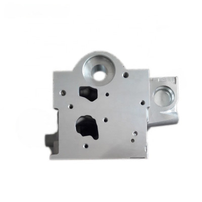 Renault Renault Fluence Kangoo III Dacia Duster Logan– Motor Silindir Kapağı 110418961R